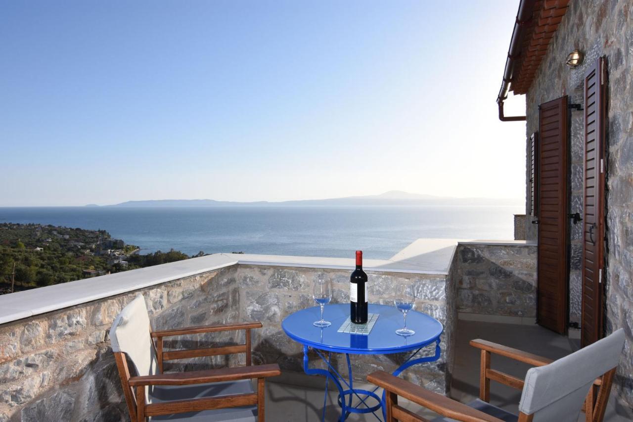 Villa Dafni - Infinite Sea Vistas With Private Pool Kalamata Exterior foto