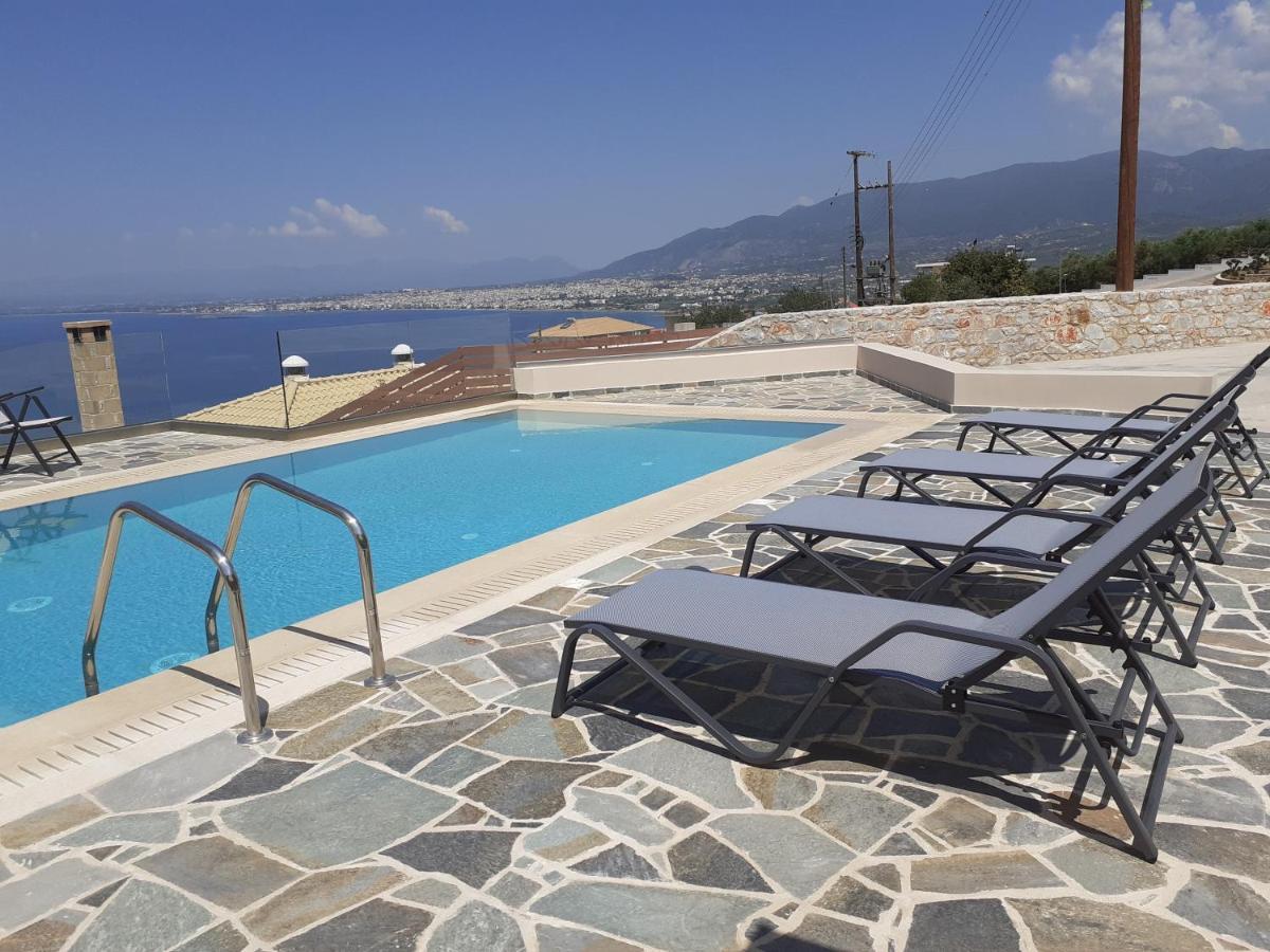 Villa Dafni - Infinite Sea Vistas With Private Pool Kalamata Exterior foto